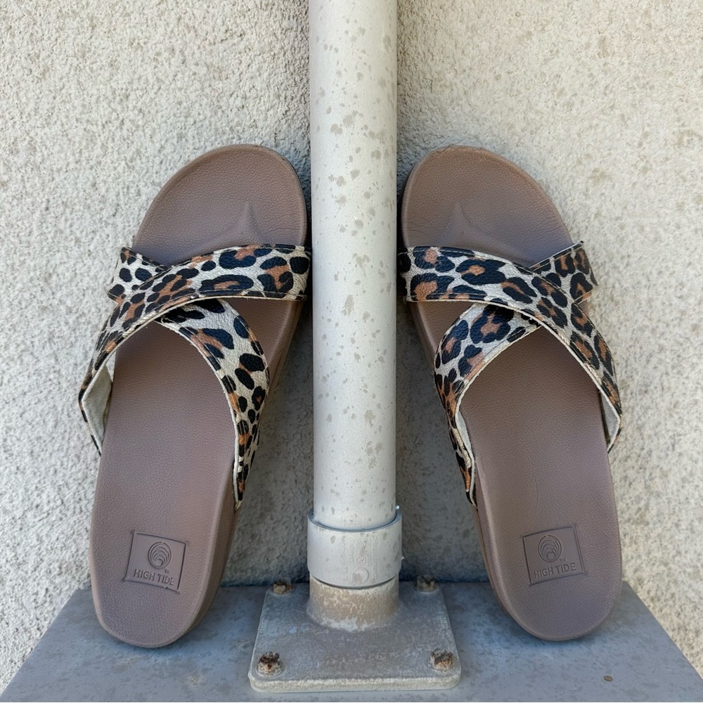 Women’s Leopard Print Slide Sandals - HIGH TIDE - Size 7